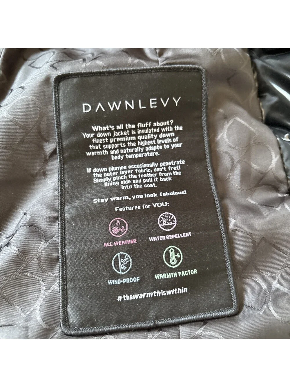 Dawn levy Kimmy hooded shine puffer size medium